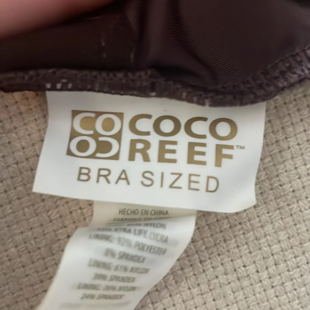 Coco reef bra sized swimsuit 38D - Picture 6 of 7